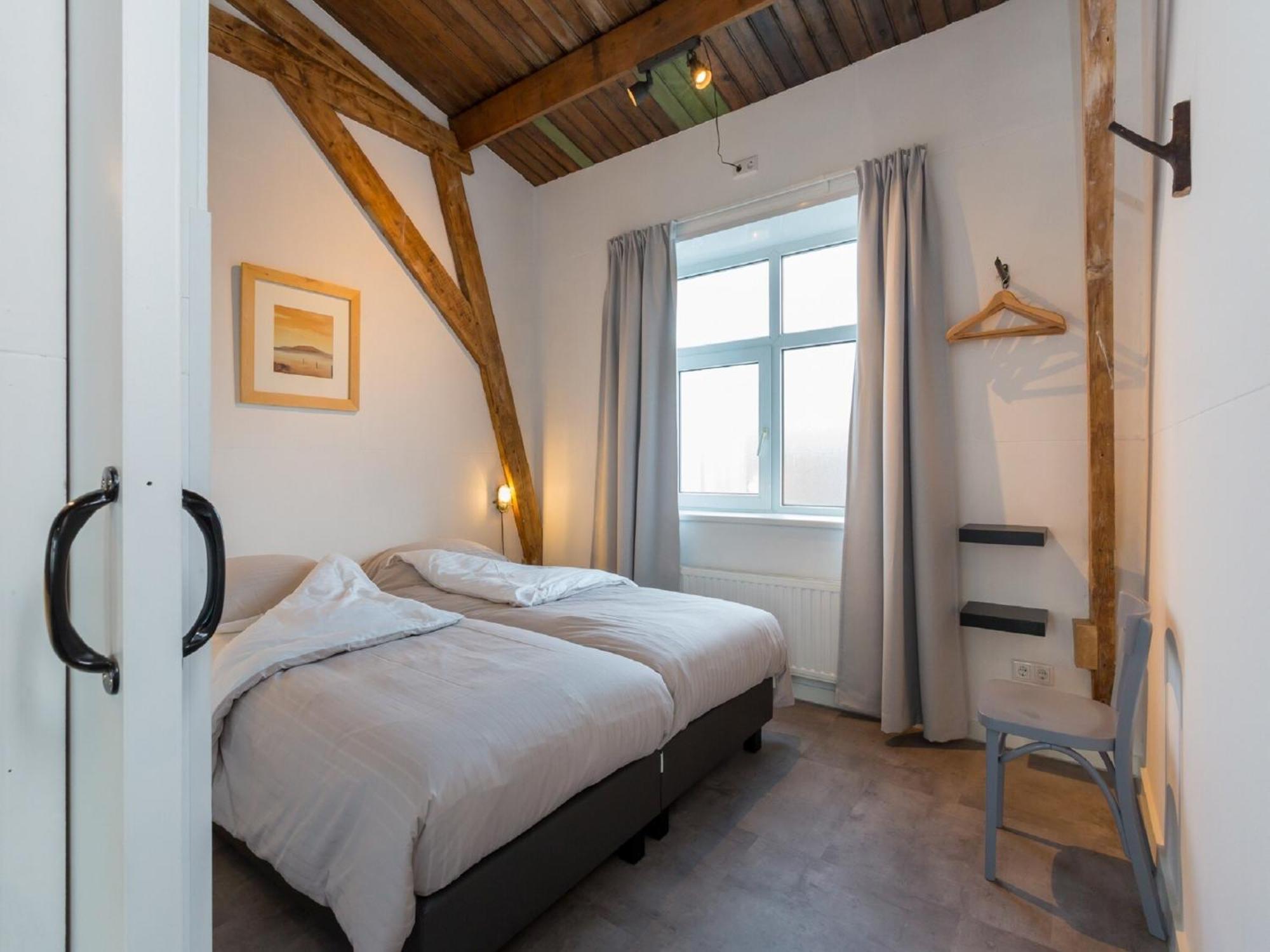 Lovely Modern 4 Person Apartment In The Heart Of Koudekerke Exterior photo