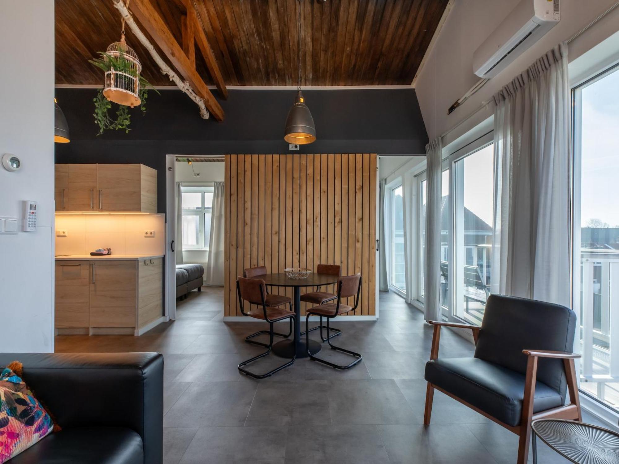 Lovely Modern 4 Person Apartment In The Heart Of Koudekerke Exterior photo